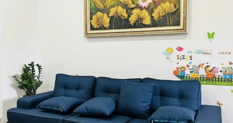 ban can ho hung vuong 2 5 810x430 - Bán căn hộ Hưng Vượng 2. DT 60m2- Nhà đẹp- Lầu trung- 2 Phòng-1wc- Đầy đủ nội thất- Giá 3 Tỷ