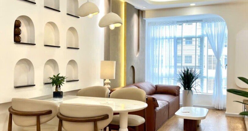 ban can ho sky garden 3 1 10 810x430 - Bán căn hộ Sky Garden 3. DT 70m2- Nhà rất đẹp- 2 Phòng-2wc- Tone nhà nhã nhặn. Giá 4.450 TỶ