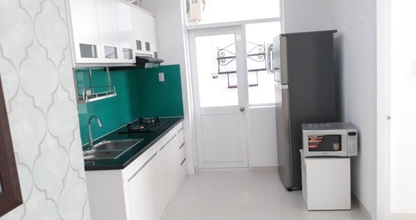 ban can ho sky garden 3 6 1 810x430 - Bán căn hộ Sky Garden 3. DT 68m2 Lầu cao-Nội thất cứng cáp- Đang cho thuê 13 Triệu. Giá bán 3.750 Tỷ