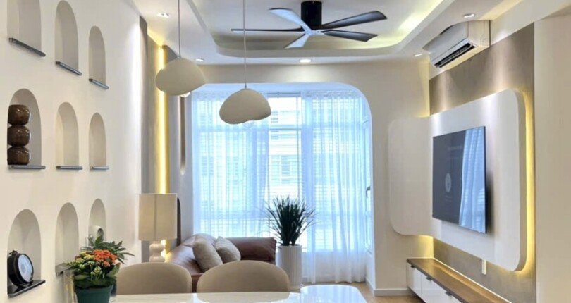 ban can ho sky garden 3 6 10 810x430 - Bán căn hộ Sky Garden 3. DT 70m2- Nhà rất đẹp- 2 Phòng-2wc- Tone nhà nhã nhặn. Giá 4.450 TỶ