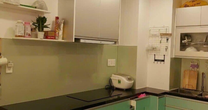 bep can ho ban 11 810x430 - Chỉ 3.8 tỷ sở hữu căn hỗ đẹp, 72m2, tọa lạc ngay chung cư Saigon South, Nguyễn Hữu Thọ.