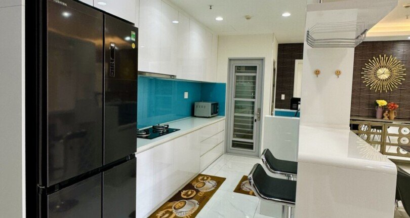 bep can ho cho thue 12 810x430 - Bán căn hộ chung cư Scenic Velley 1, diện tích 133m, giá 9 tỷ, nhà đang có hdt 40tr/tháng.