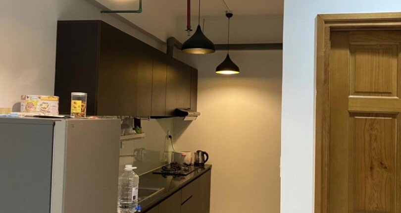 bep can ho cho thue 8 810x430 - Cho thuê căn hộ chung cư Hưng Phúc, 78m2, giá 19tr/tháng, nội thất mới , xem nhà dễ.