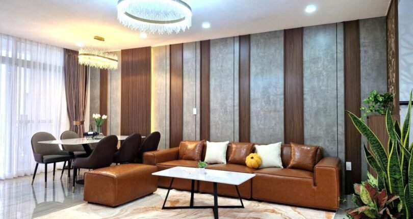 can canh noi that sofa phong khach 810x430 - Giá mua bán căn hộ Duplex 3 phòng ngủ số 01 Block M Chung cư Star Hill Quận 7 T7/2024