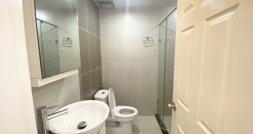 cho thue can ho ground house sky 3 2 1 810x430 - Bán căn hộ Ground House. DT 110m2- Có sân vườn rất rộng rãi- Ô tô tới tận cửa- 2PN-2WC- Giá bán 6.2 Tỷ