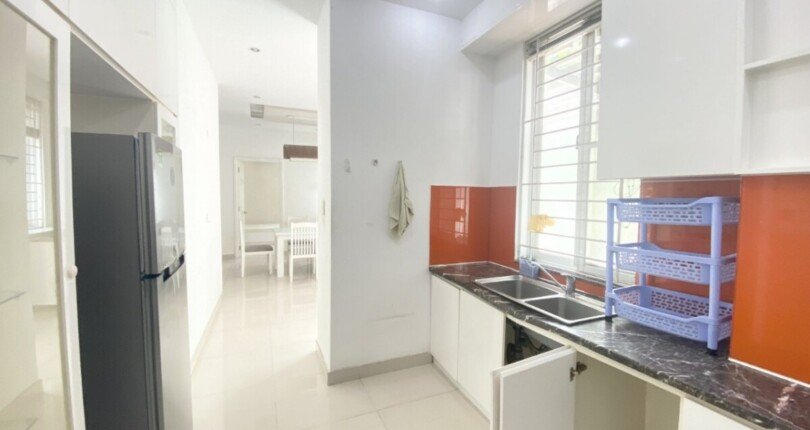 cho thue can ho ground house sky 3 5 1 810x430 - Bán căn hộ Ground House. DT 110m2- Có sân vườn rất rộng rãi- Ô tô tới tận cửa- 2PN-2WC- Giá bán 6.2 Tỷ
