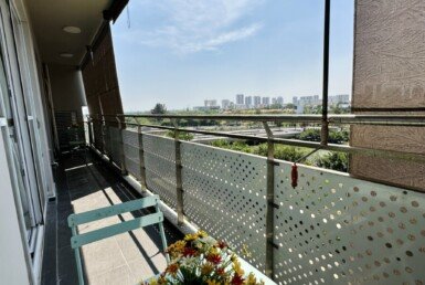 hinh-anh-bancon-can-ho-cho-thue