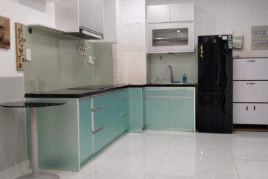 hinh-anh-bep-can-ho-ban