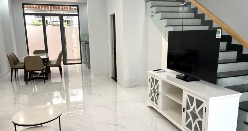 hinh anh cho thue nha biet thu nguyen can kdc lavila nha be t8 2024 810x430 - Giá cho thuê nhà Biệt thự nguyên căn mặt Đường số 21 Khu dân cư Lavila Nhà Bè T8/2024