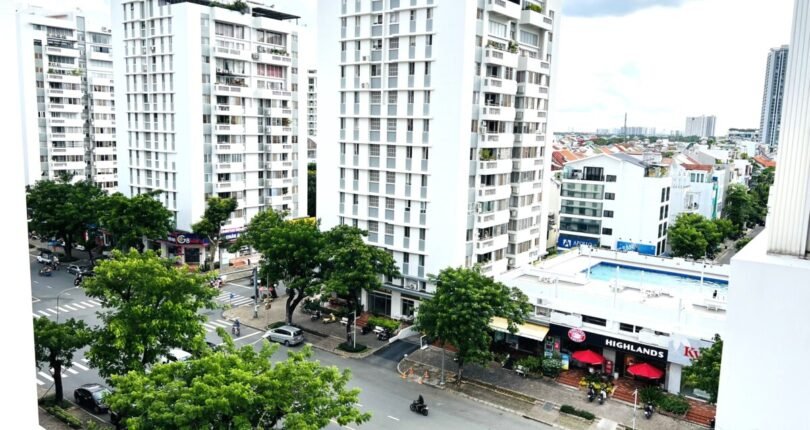 hinh anh khu can ho chung cu my khanh quan 7 810x430 - Giá mua bán căn hộ 3 phòng ngủ lầu 7 Block A Chung cư Mỹ Khánh 1 Quận 7 T7/2024