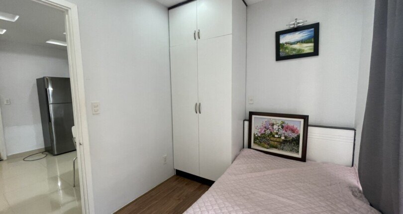 hinh anh phong ngu can ho can ban 1 810x430 - Bán căn hộ chung cư Sky Garden 3, diện tích 56m2, giá 2.950 tỷ, nhà đẹp, đầy đủ nội thất.
