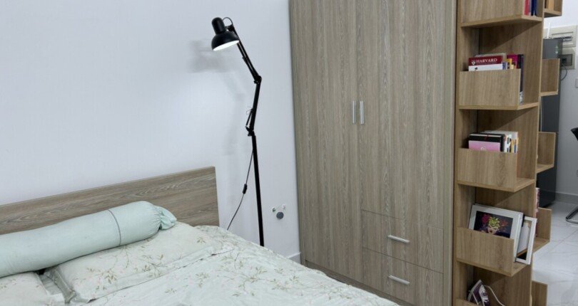 hinh anh phong ngu can ho can ho can ban 810x430 - Bán căn hộ chung cư Midtown The Signature, 01pn, giá 4 tỷ, đầy đủ nội thất xem nhà dễ.