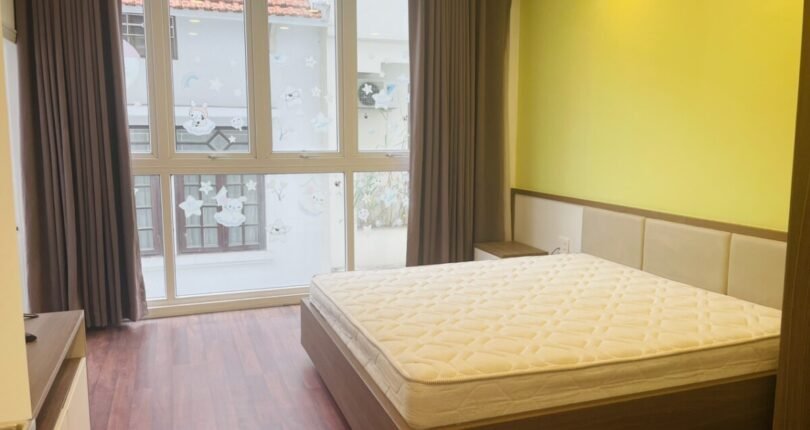 nha cho thue co 5pn day du noi that nhu hinh 810x430 - Giá cho thuê tòa nhà văn phòng nguyên căn mặt đường Phạm Thái Bường Phú Mỹ Hưng Quận 7 T7/2024