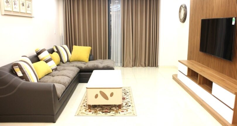 phong khach can ho ban 21 810x430 - Giá mua bán căn hộ 3 phòng ngủ Block B Chung cư Nam Phúc Le Jardin Quận 7 T7/2024