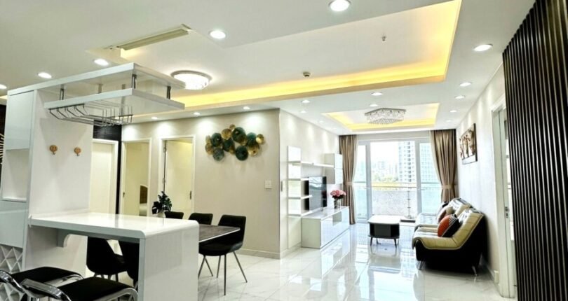 phong khach can ho ban 31 810x430 - Giá mua bán căn hộ 3pn mã b04 Chung cư Scenic Valley 1 Quận 7 T7/2024