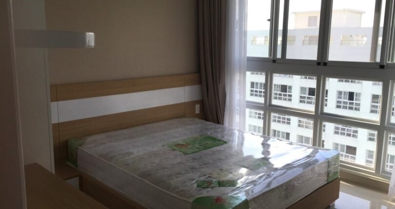 phong ngu 1 810x430 - Giá mua bán căn hộ 3 phòng ngủ số 04 Block L Chung cư Happy Valley Quận 7 T7/2024