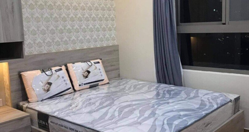 phong ngu can ho ban 4 810x430 - Bán căn hộ chung cư Saigon South, 72m2, 4.3 tỷ, đầy đủ nội thất, tặng kèm 01 ô đậu xe ô tô.