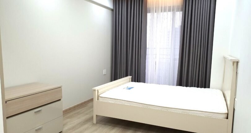 phong ngu nho 2 2 810x430 - Chính chủ gửi bán gấp căn hộ 3pn Block A Chung cư Scenic Valley 1 Phú Mỹ Hưng Quận 7 giá rẻ
