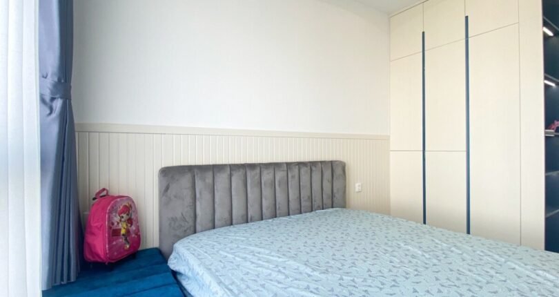phong ngu nho thu 2 810x430 - Giá mua bán căn hộ 2 phòng ngủ Block B căn số 02 Chung cư Antonia Quận 7 T7/2024
