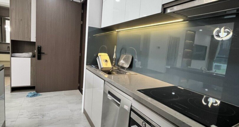 1I66V4E9N 3V0TQ3 810x430 - Bán căn 2PN 76m2 tại Cardinal Court Phú Mỹ Hưng - có ô xe Giá chỉ 7 tỷ 9 all in