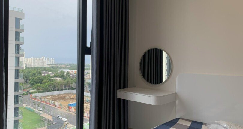 1I6GKPPST 3HHC79 810x430 - Cho thuê căn hộ Cardinal court 3PN - PMH Chỉ 1800 usd