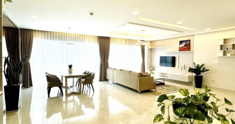 IMG 2656 810x430 - Giá tốt ! Happy Valley Q7 135m 3 phòng ngủ lầu 21 chỉ 9 tỷ