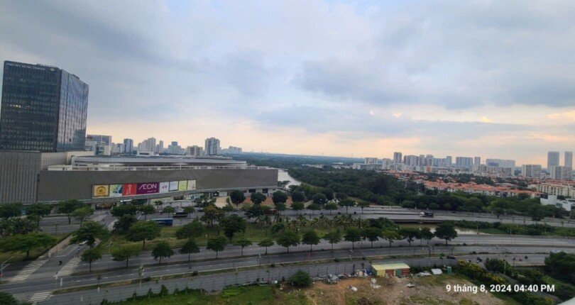 IMG 2825 810x430 - Cho thuê Scenic Valley 2, nhà đẹp đầy đủ nội thất, có ô xe hơi riêng. Giá: 24tr thương lượng