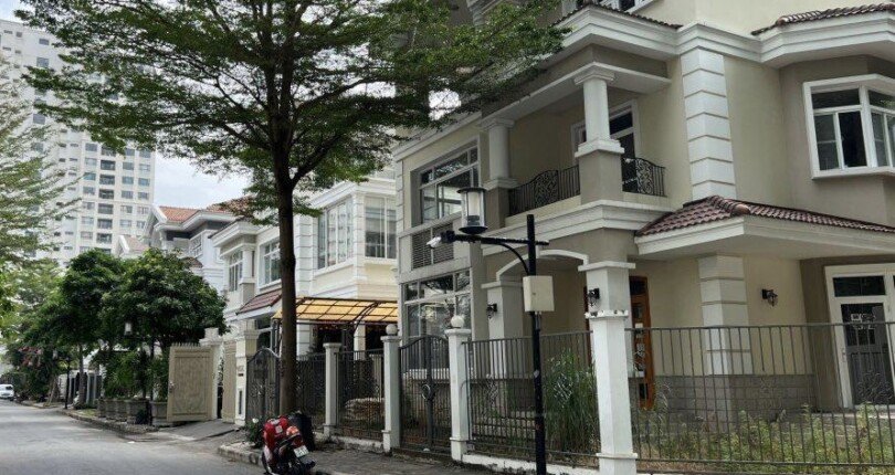 IMG 2990 810x430 - Biệt Thự Đơn Lập Mỹ Văn Vị Trí Góc Đối Diện Chung Cư Antonia