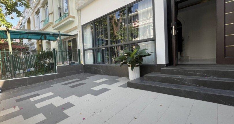 IMG 3061 810x430 - NHÀ ĐẸP – LIỀN KỀ KHU COMPOUND HƯNG THÁI – PHÚ MỸ HƯNG – CHÀO BÁN 34 TỶ