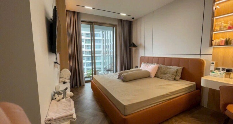 IMG 3103 810x430 - Bán căn hộ Midtown M8 The Peak, tầng trung, view thoáng, vị trí đẹp.