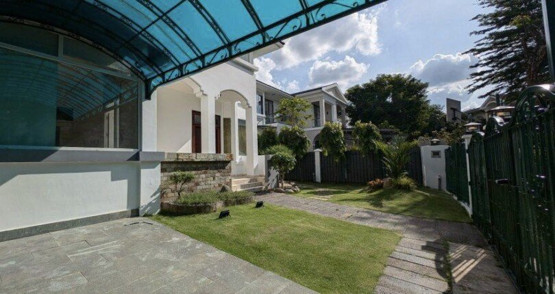 IMG 3382 810x430 - CHO THUÊ BIỆT THỰ KHU COMPOUND HƯNG THÁI, PHÚ MỸ HƯNG, QUẬN 7 | 2500 USD/THÁNG
