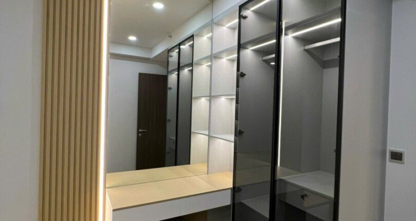 IMG 3490 810x430 - Siêu phẩm căn hộ 3PN Midtown Phú Mỹ Hưng cho thuê Giá 2500usd: Full nội thất Vip, lầu cao, 128m2