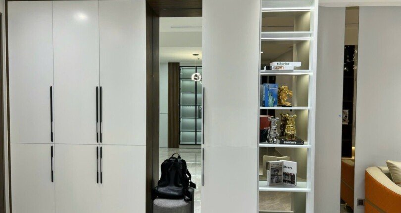 IMG 3493 810x430 - Siêu phẩm căn hộ 3PN Midtown Phú Mỹ Hưng cho thuê Giá 2500usd: Full nội thất Vip, lầu cao, 128m2