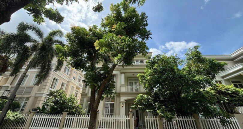 IMG 3511 810x430 - Giá cho thuê biệt thự Phú Mỹ Hưng nội khu Mỹ Văn 1 giá 3000usd như hình