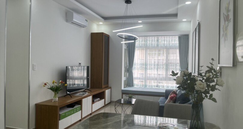 ban can ho sky garden 3 2 4 810x430 - Bán căn hộ Sky Garden 3. DT 70m2 Lầu 14 Nhà đẹp- Đầy đủ nội thất như hình Giá bán 4.050 Tỷ