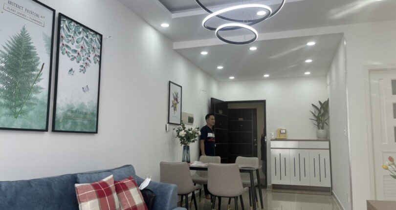 ban can ho sky garden 3 9 2 810x430 - Bán căn hộ Sky Garden 3. DT 70m2 Lầu 14 Nhà đẹp- Đầy đủ nội thất như hình Giá bán 4.050 Tỷ