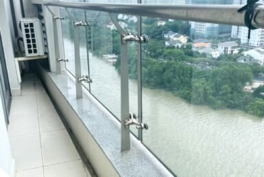 ban-cong-can-ho-truc-dien-song