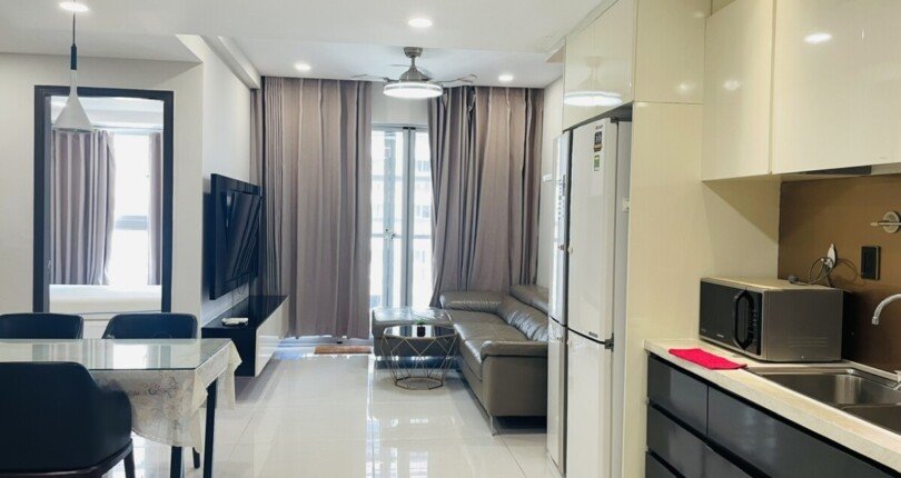 bep can ho ban 9 810x430 - Cho thuê gấp căn hộ chung cư Scenic Valley 1, 02pn, giá 19tr/tháng, nội thất đầy đủ, xem nhà dễ.