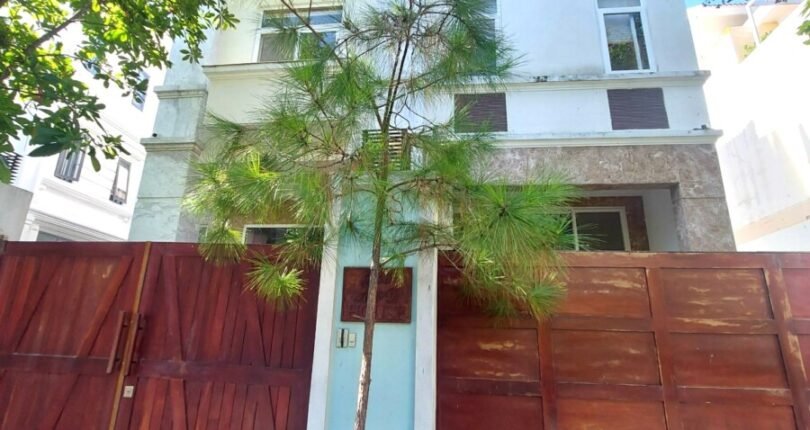 can can nha biet thu cho thue 810x430 - Giá cho thuê nhà Biệt thự nguyên căn có hồ bơi khu Nam Thông 2c Phú Mỹ Hưng Quận 7 T8/2024