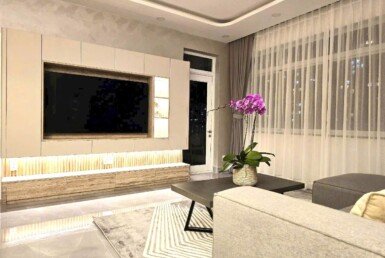 can-canh-thiet-bi-noi-that-phong-khach