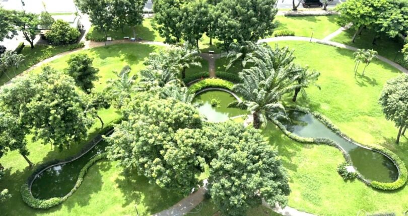 can ho lien ke cong vien 810x430 - Giá mua bán căn hộ 3pn kiểu nhà Be Chung cư Riverpark Residence Quận 7 T8/2024