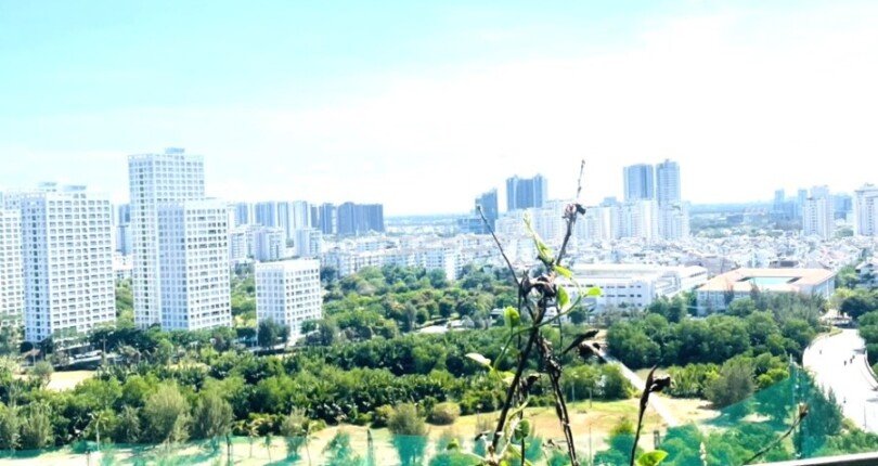 can ho lien ke song va san tap golf 810x430 - Giá mua bán căn hộ 3pn Block A Chung cư Green Valley Quận 7 T8/2024