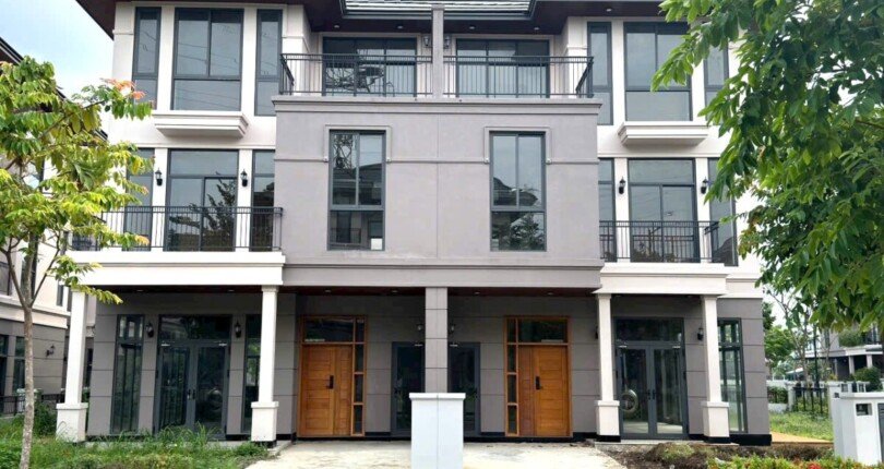 hinh anh mua ban nha biet thu kdc zeitgeist nha be t9 2024 810x430 - Giá mua bán nhà Biệt thự nguyên căn dãy B2 Khu dân cư Zeitgeist Nhà Bè T9/2024