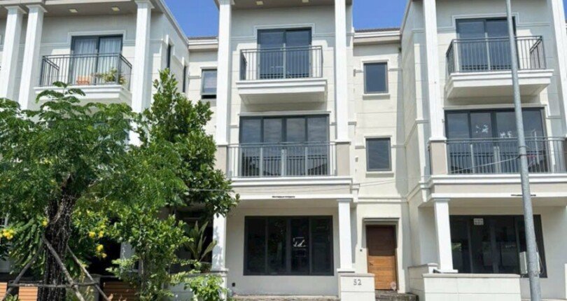 hinh anh mua ban nha biet thu nguyen can kdc nine south estates nha be t8 2024 810x430 - Giá mua bán nhà Biệt thự nguyên căn Khu dân cư Nine South Estates Nhà Bè T8/2024