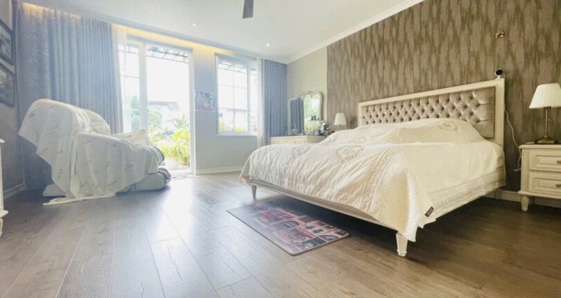 nha biet thu cho thue co 5pn day du noi that nhu hinh 810x430 - Giá cho thuê nhà biệt thự nguyên căn Khu Chateau Phú Mỹ Hưng Quận 7 T8/2024