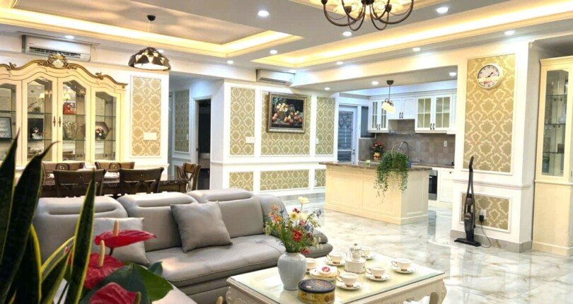 phong khach can ho ban 23 810x430 - Giá mua bán căn hộ 3pn diện tích 135m2 Block A Chung cư Happy Valley Quận 7 T8/2024