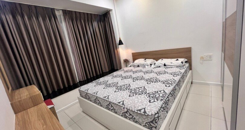 phong ngu can ho can ban 2 810x430 - Căn hộ chung cư Scenic Valley 1, 02pn, giá 4.750 tỷ, view Đông Nam, nhà có HĐT on633 định.