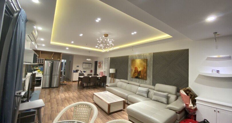 toan phong khach can ho ban 810x430 - Bán căn hộ chung cư Green Valley, diện tích 128m2, căn góc, giá 8 tỷ, đầy đủ nội thất.