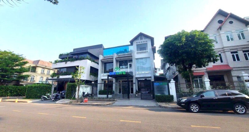 vi tri nha ban toa lac tren duong pham thai buong quan 7 810x430 - Chính chủ bán biệt thự đường Phạm Thái Bường Phú Mỹ Hưng Quận 7 T8/2024