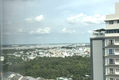 view-nhin-tu-ban-cong-can-ho-ban